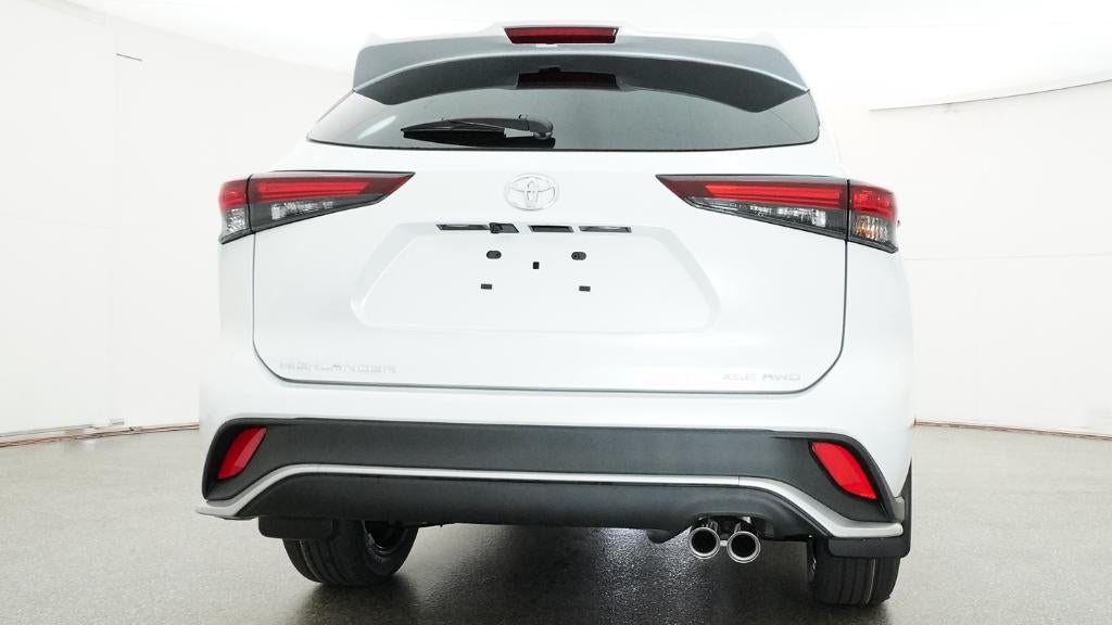 2026 Toyota Highlander XSE
