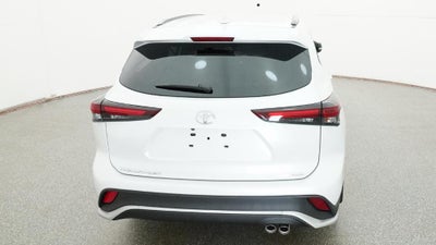 2026 Toyota Highlander XSE