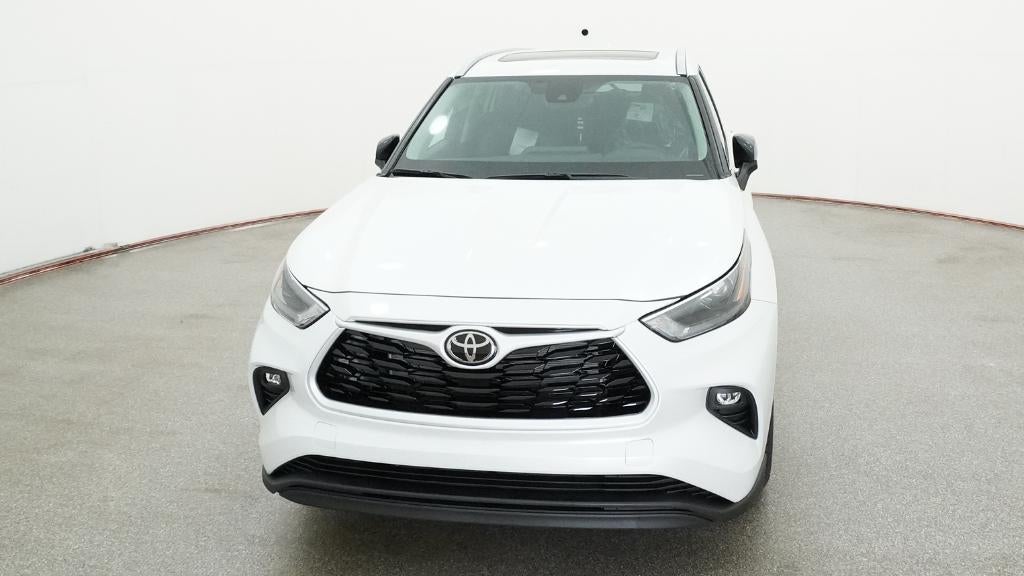 2026 Toyota Highlander XLE