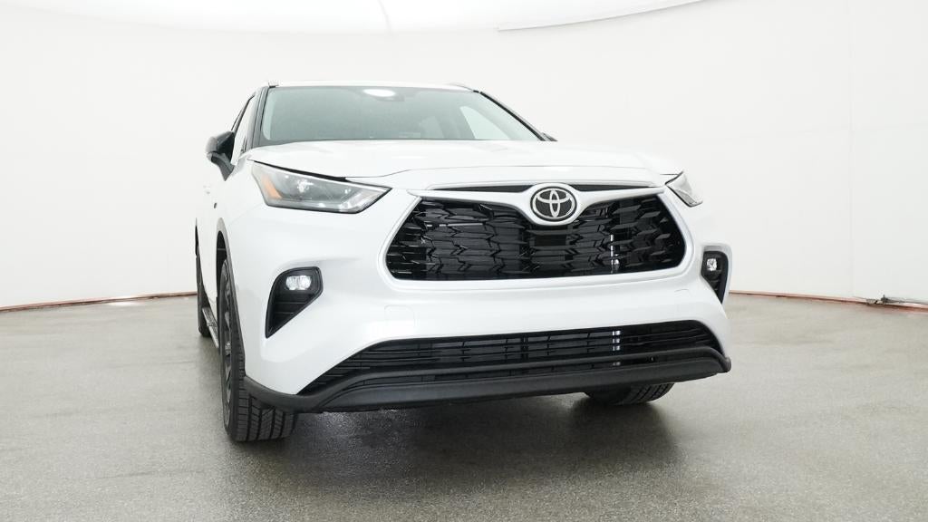 2026 Toyota Highlander XLE