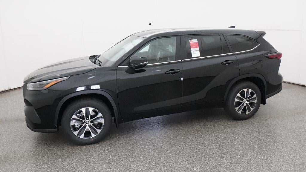 2026 Toyota Highlander XLE