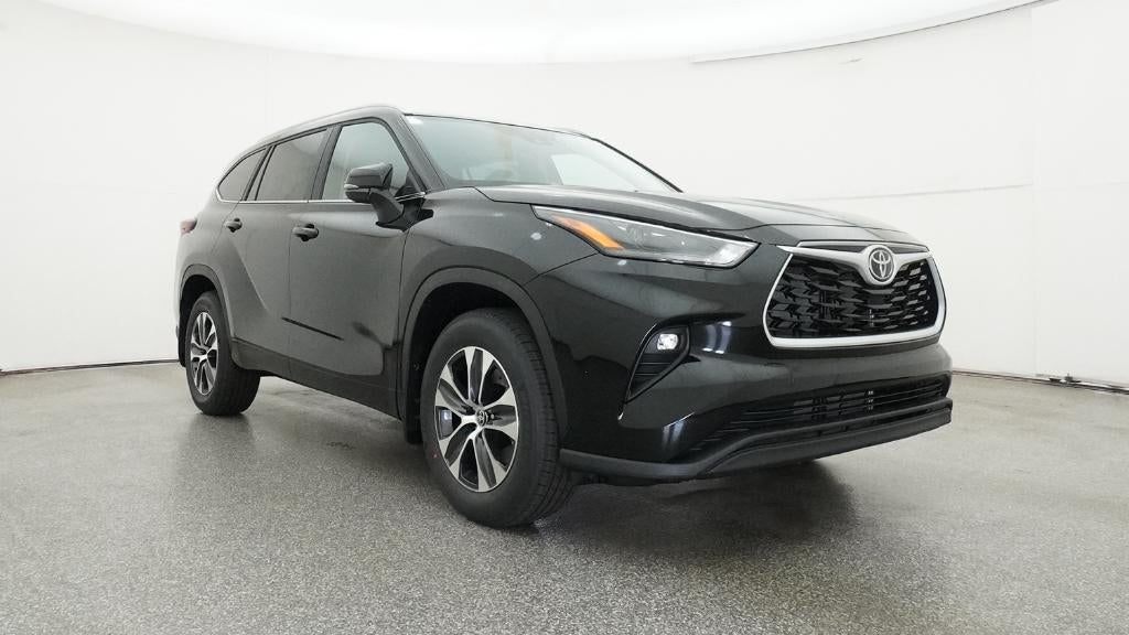 2026 Toyota Highlander XLE