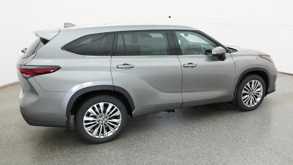 2026 Toyota Highlander Platinum