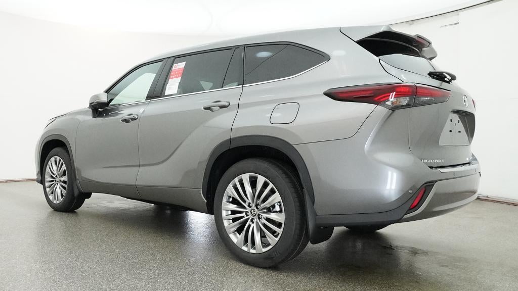 2026 Toyota Highlander Platinum