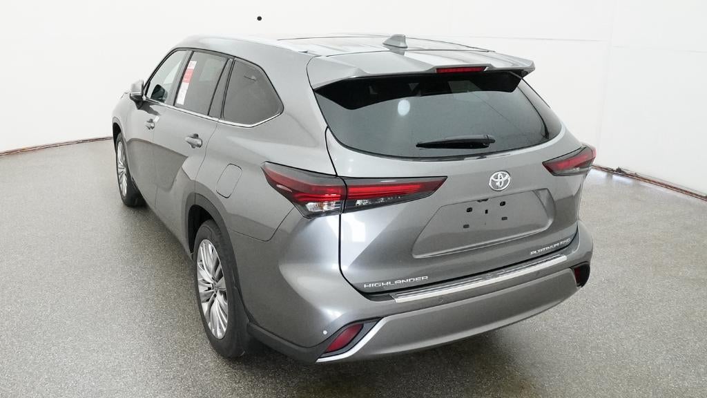 2026 Toyota Highlander Platinum