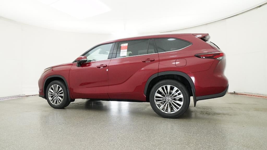 2026 Toyota Highlander Platinum