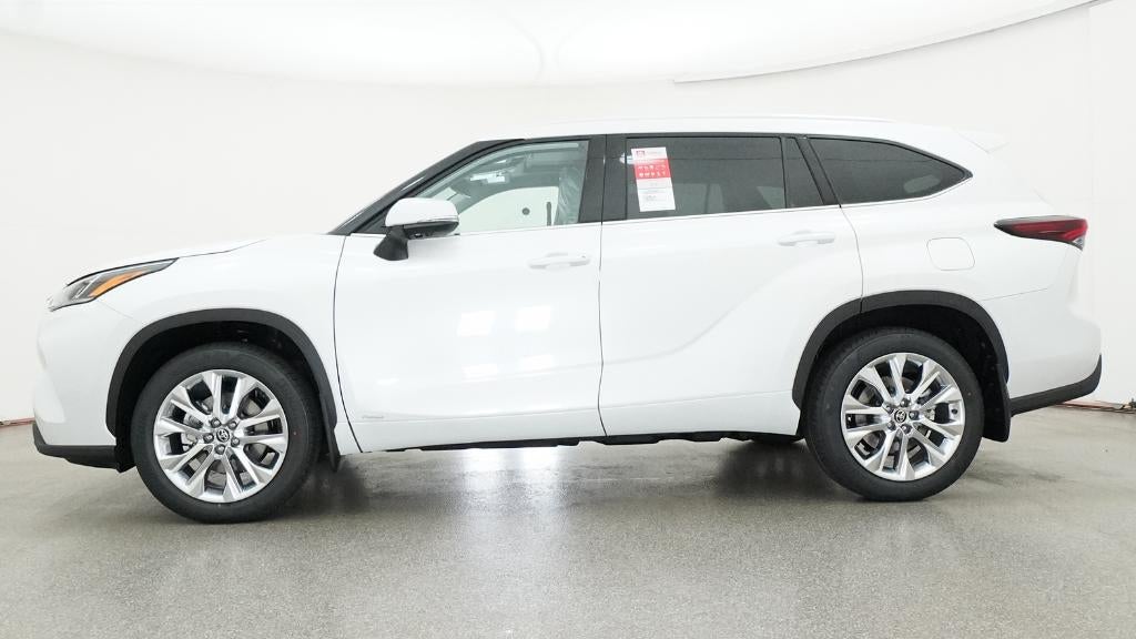 2026 Toyota Highlander Hybrid Limited