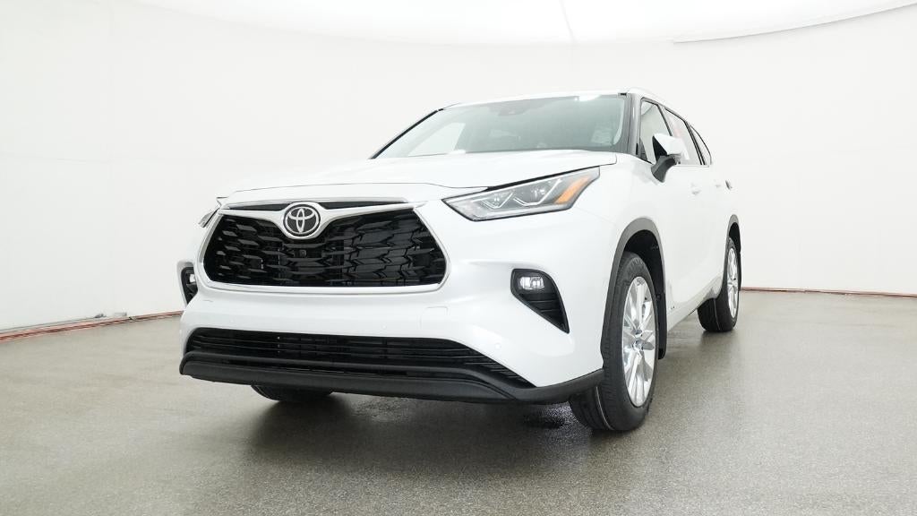 2026 Toyota Highlander Hybrid Limited