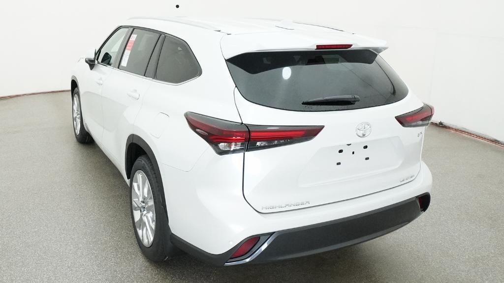 2026 Toyota Highlander Hybrid Limited