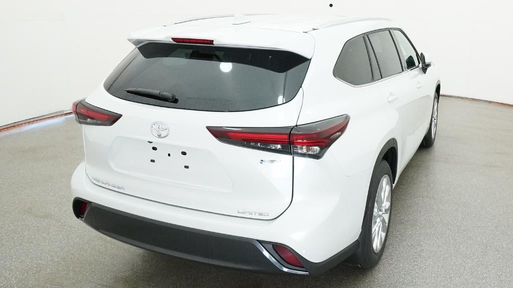 2026 Toyota Highlander Hybrid Limited