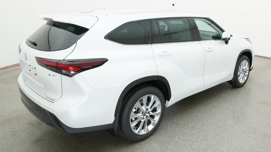 2026 Toyota Highlander Hybrid Limited