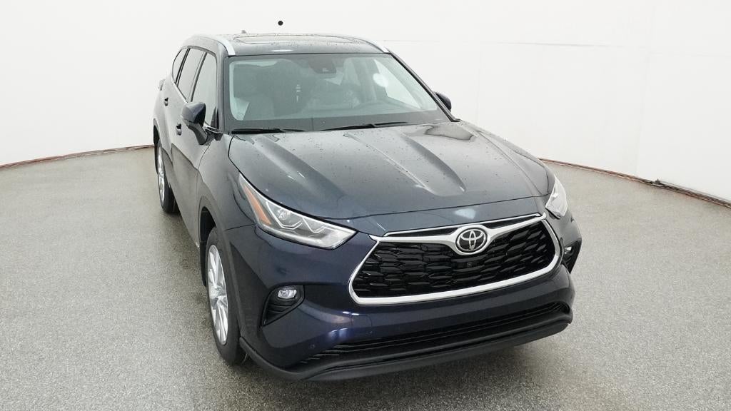 2026 Toyota Highlander Hybrid Limited