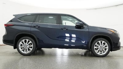 2026 Toyota Highlander Hybrid Limited