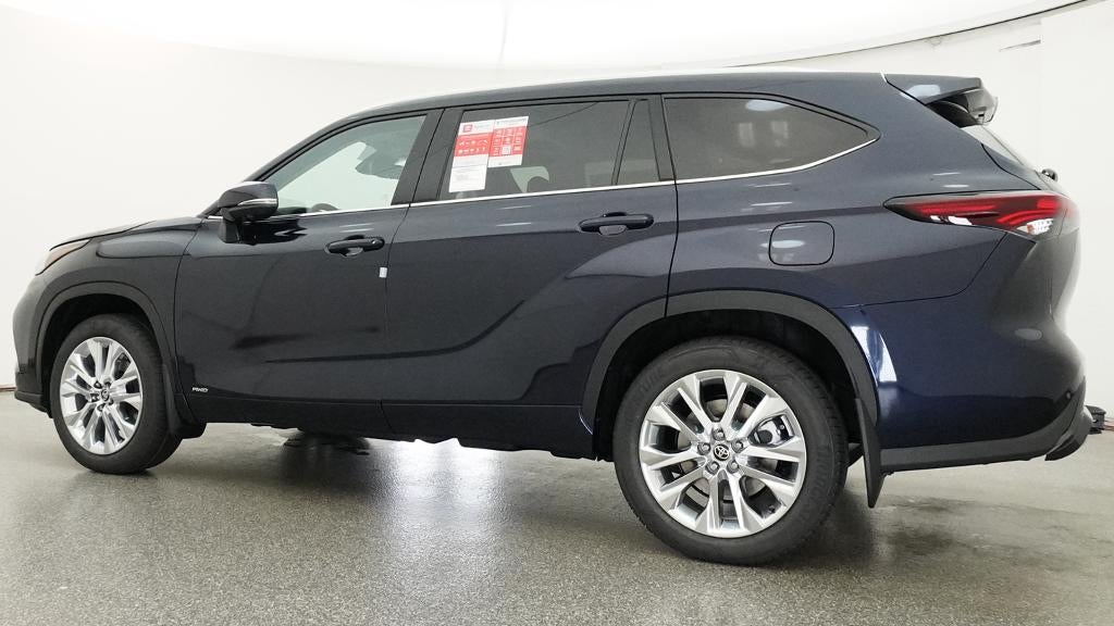 2026 Toyota Highlander Hybrid Limited