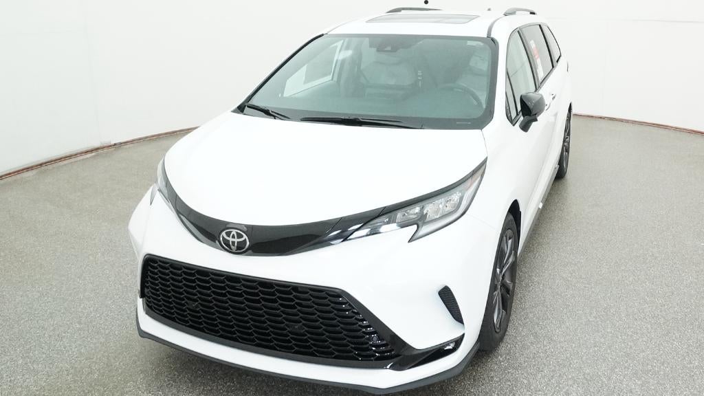2026 Toyota Sienna XSE