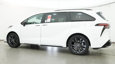2026 Toyota Sienna XSE