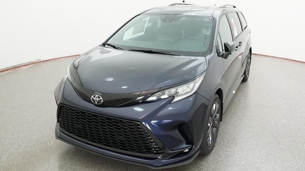 2026 Toyota Sienna XSE