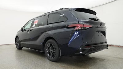 2026 Toyota Sienna XSE