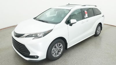 2026 Toyota Sienna XLE