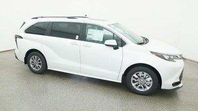 2026 Toyota Sienna XLE
