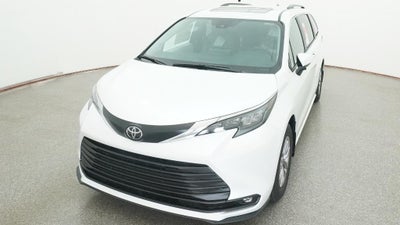 2026 Toyota Sienna XLE