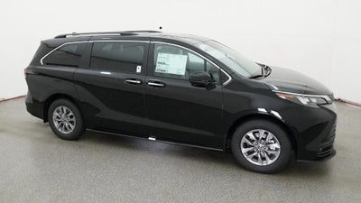 2026 Toyota Sienna XLE