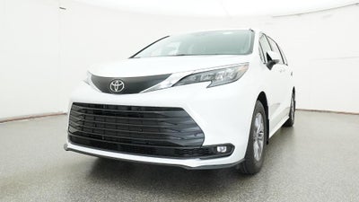 2026 Toyota Sienna XLE