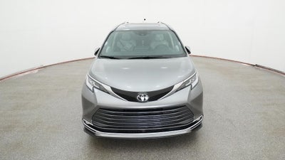 2026 Toyota Sienna Limited