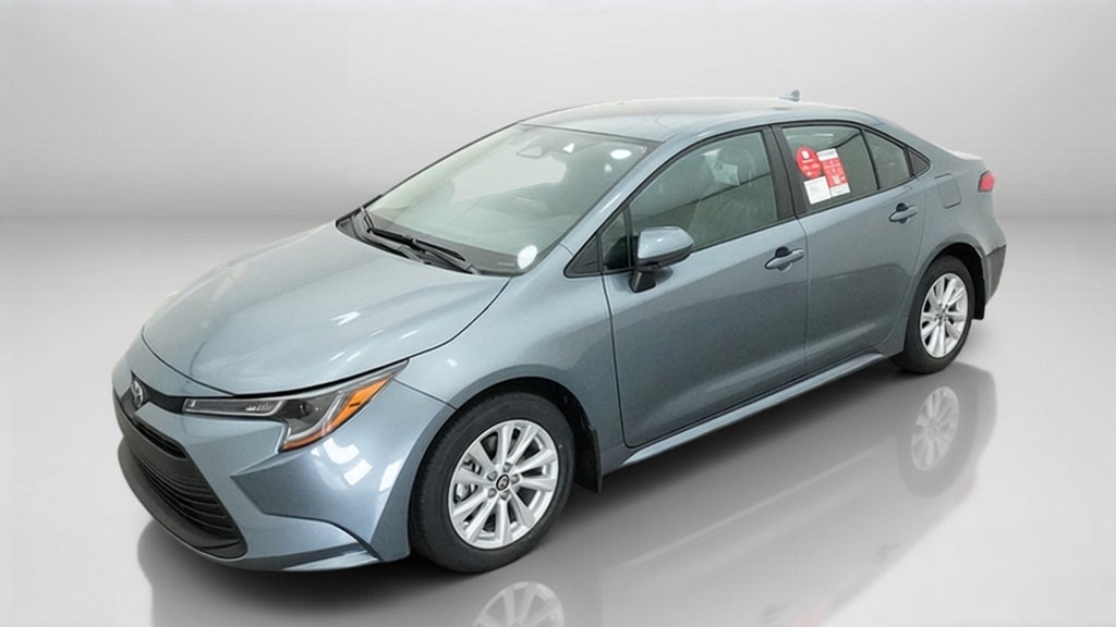 2027 Toyota Corolla LE