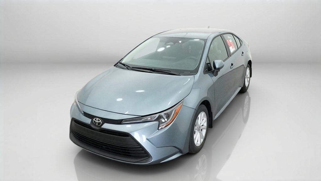 2027 Toyota Corolla LE