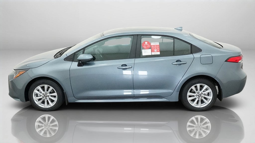 2027 Toyota Corolla LE