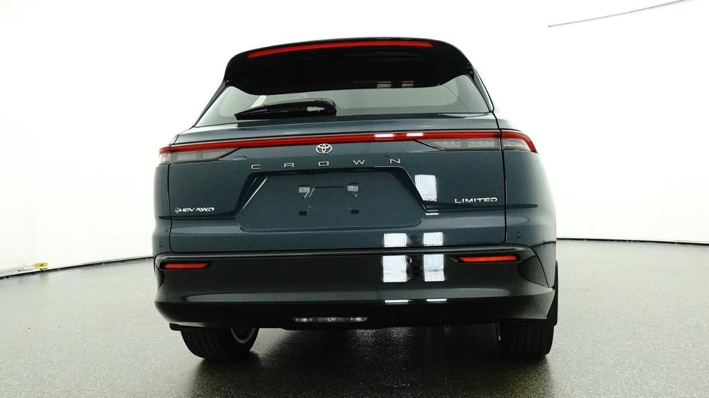 2026 Toyota Toyota Crown Signia Limited