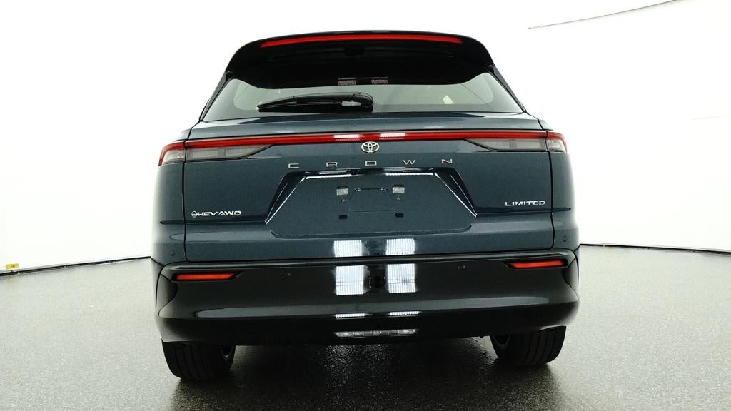 2026 Toyota Toyota Crown Signia Limited