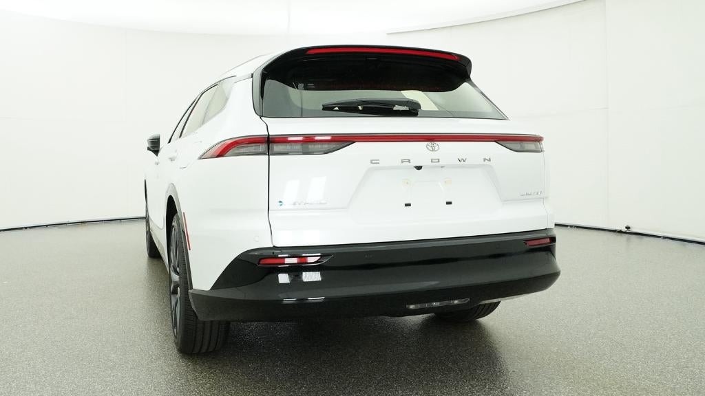 2026 Toyota Toyota Crown Signia Limited