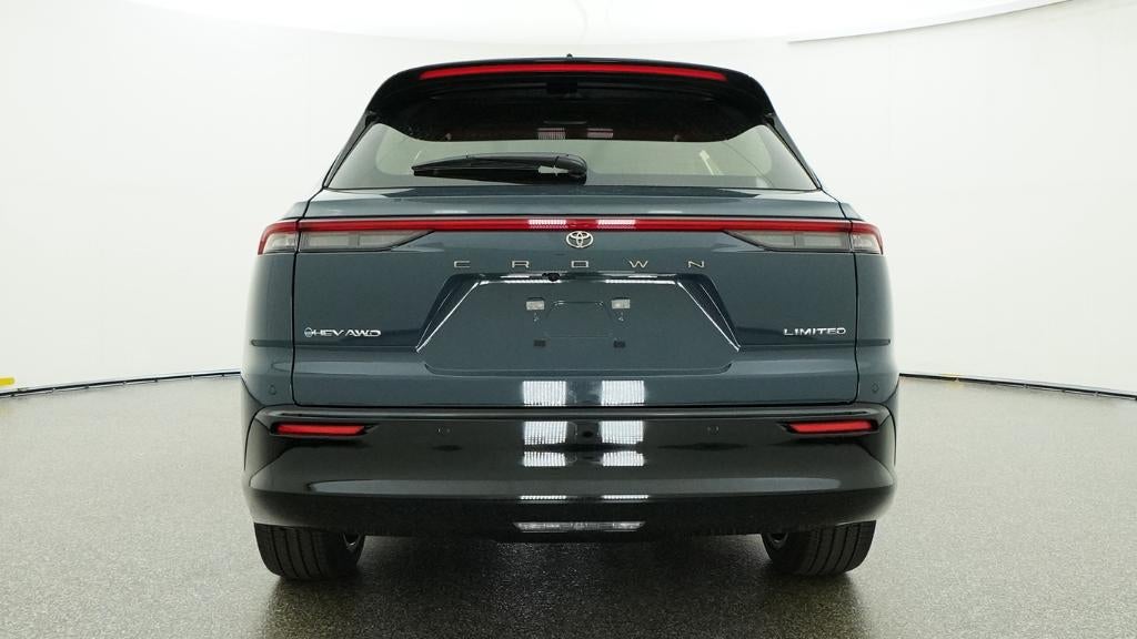 2026 Toyota Toyota Crown Signia Limited
