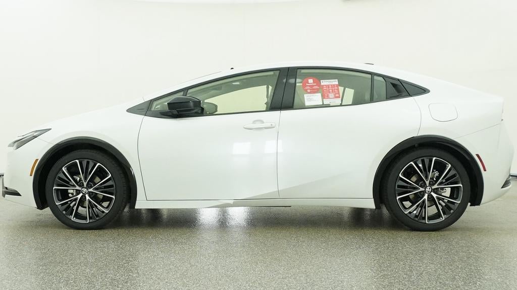 2027 Toyota Prius XLE