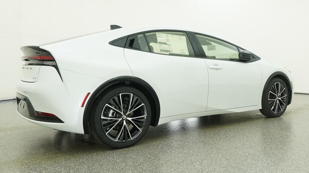 2027 Toyota Prius XLE
