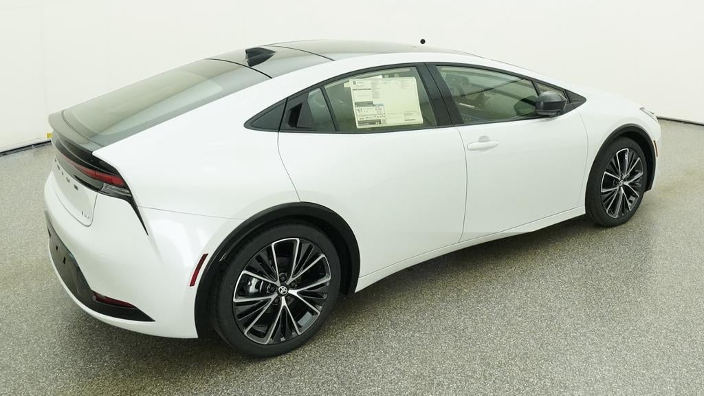2027 Toyota Prius XLE