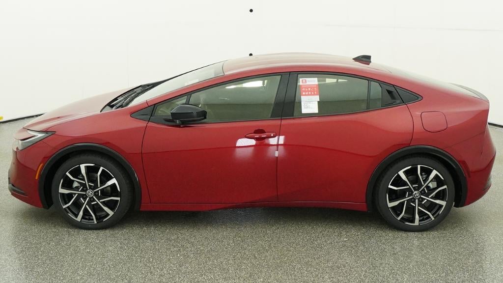 2026 Toyota Prius Plug-in Hybrid XSE