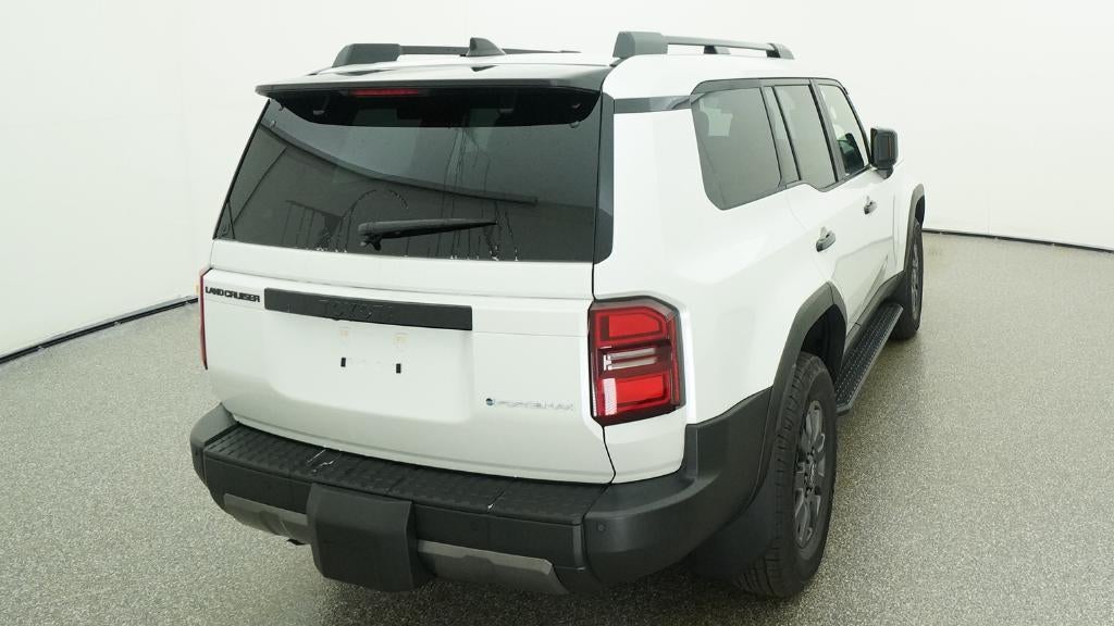 2027 Toyota Land Cruiser Base
