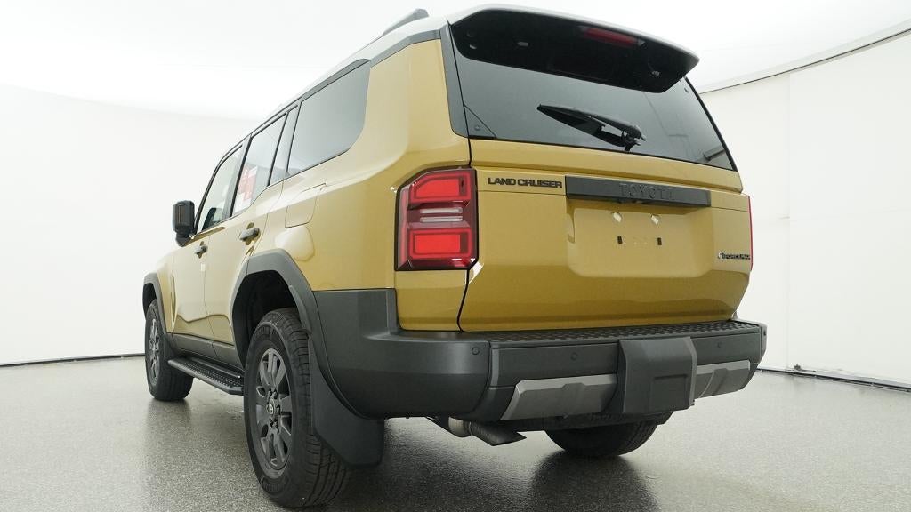2027 Toyota Land Cruiser Base