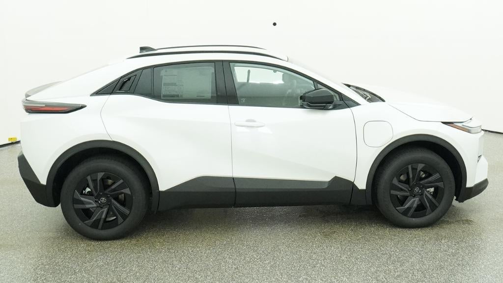 2026 Toyota C-HR SE