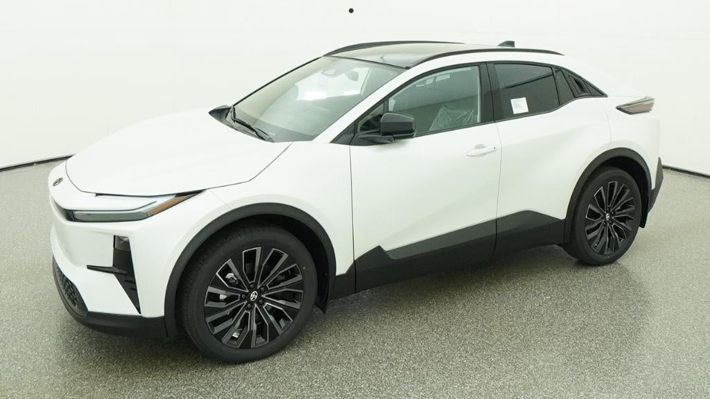 2026 Toyota C-HR XSE