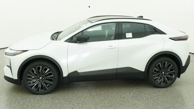 2026 Toyota C-HR XSE