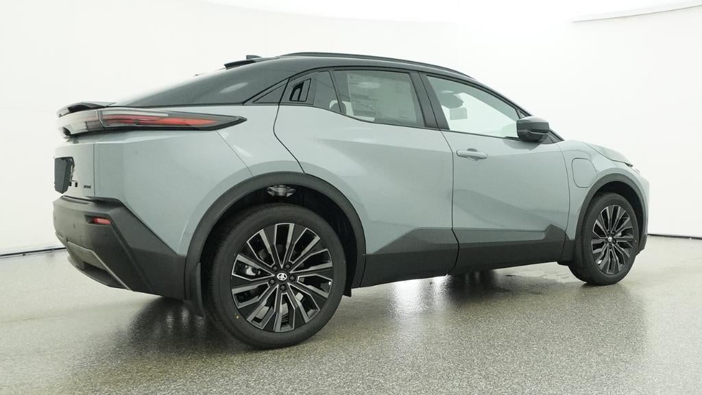 2026 Toyota C-HR XSE