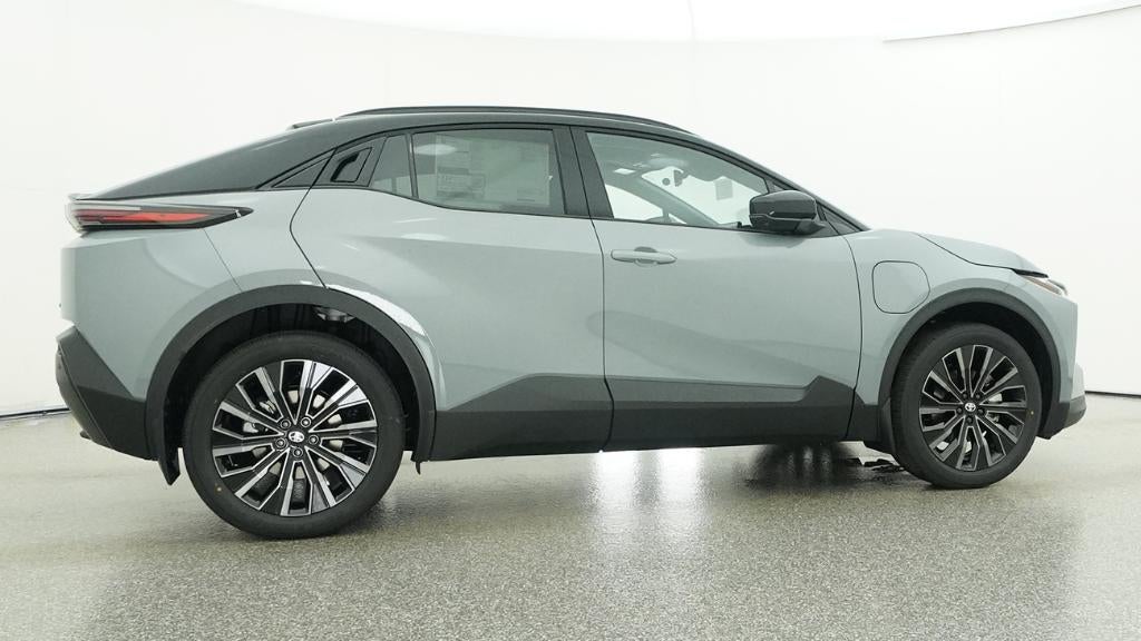 2026 Toyota C-HR XSE