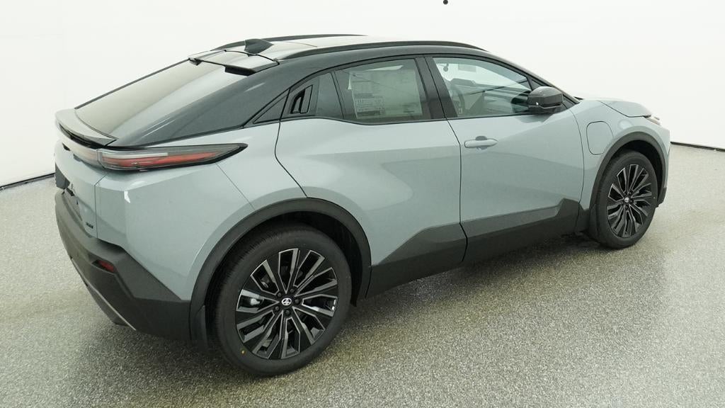 2026 Toyota C-HR XSE