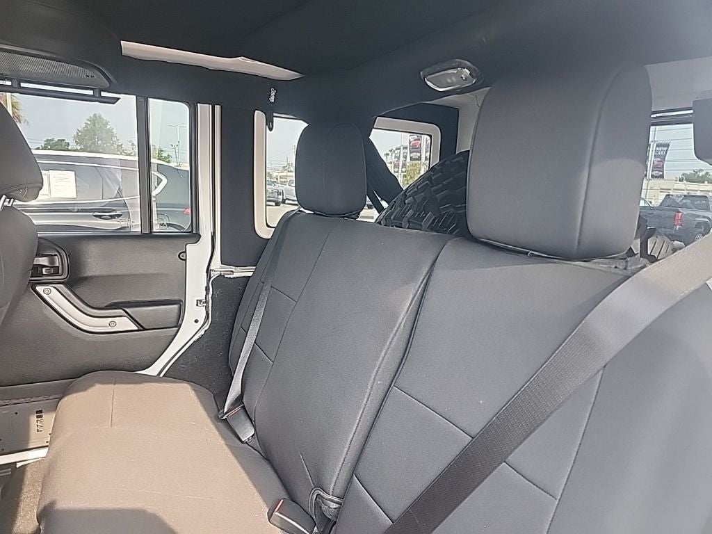 2017 Jeep Wrangler Unlimited Sahara