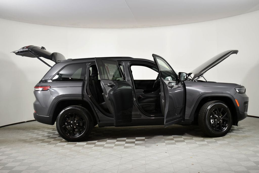 2024 Jeep Grand Cherokee Altitude