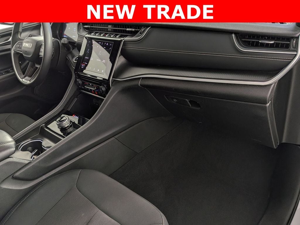 2024 Jeep Grand Cherokee L Laredo